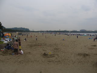 とても広い砂浜