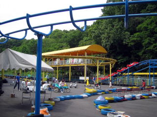 �l�X�ȏ�蕨������܂�